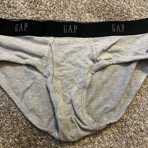 Gap gray briefs